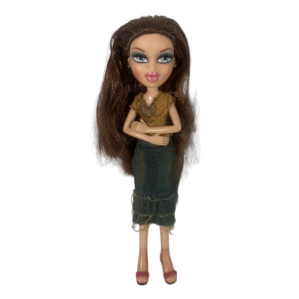 Bratz MGA 2001 Dana Doll jean skirt shirt & sandals